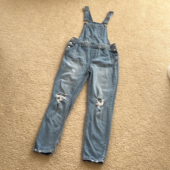 No Boundaries Jean overalls. - Picture 1 of 5